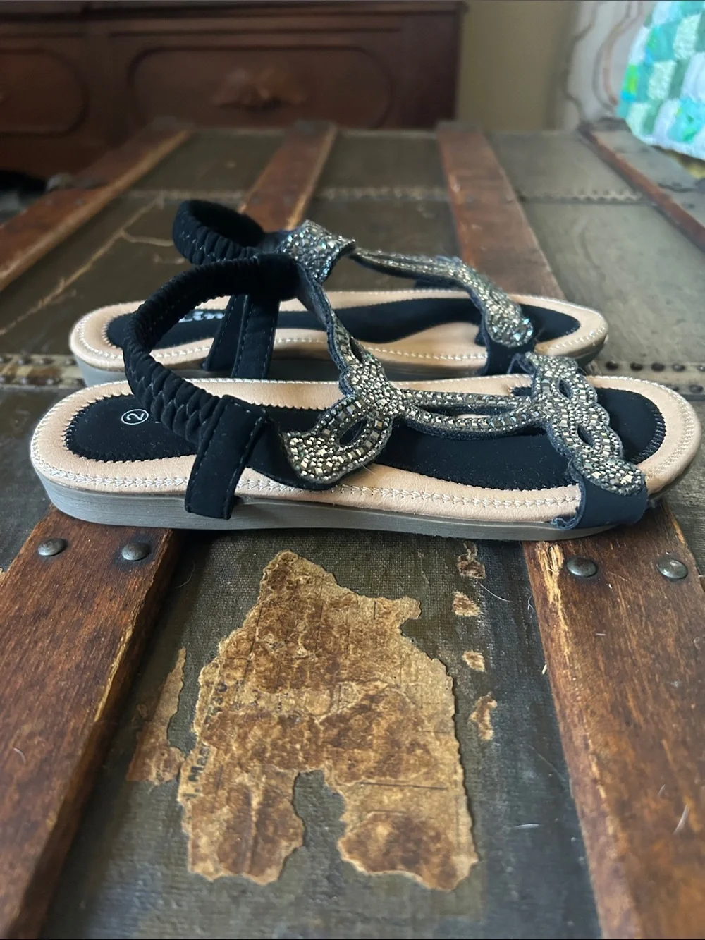 Link Black Beaded T-Strap Sandals with Tan Footbed; size kids 2